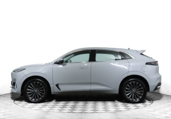 Подержанный автомобиль Changan UNI-K 2023 года (8 фото)