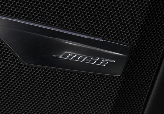 Подержанный автомобиль Audi Q7 2016 года (16 фото)