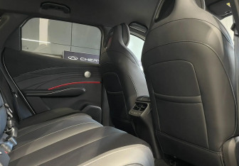 Подержанный автомобиль Omoda C7 2025 года (12 фото)