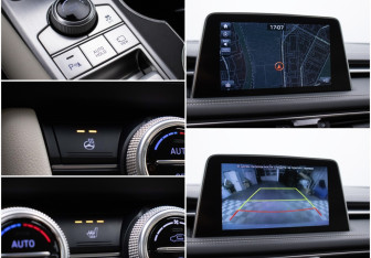 Подержанный автомобиль Genesis G70 2019 года (18 фото)