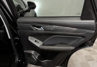 Подержанный автомобиль Haval Jolion 2025 года (28 фото)