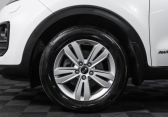 Подержанный автомобиль Kia Sportage 2018 года (24 фото)