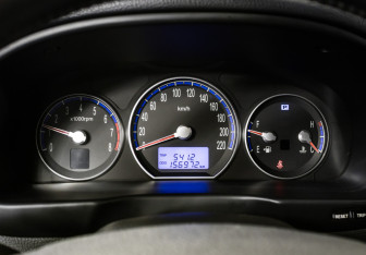 Подержанный автомобиль Hyundai Santa Fe 2006 года (10 фото)