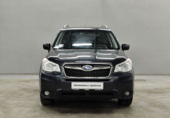 Подержанный автомобиль Subaru Forester Suv 2014 года (2 фото)