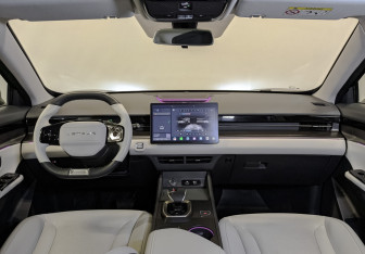 Подержанный автомобиль Jetour Dashing 2023 года (13 фото)