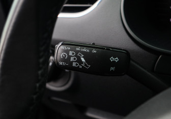 Подержанный автомобиль Skoda Octavia Liftback 2019 года (18 фото)