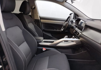 Подержанный автомобиль Geely Coolray 2021 года (10 фото)