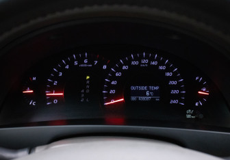 Подержанный автомобиль Toyota Camry Sedan 2008 года (12 фото)