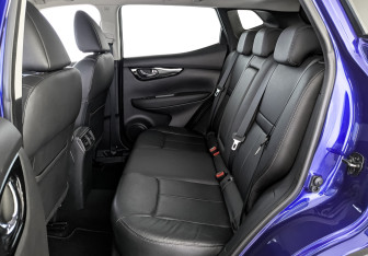 Подержанный автомобиль Nissan Qashqai 2014 года (18 фото)