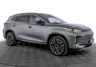 Подержанный автомобиль Exeed TXL 2023 года (3 фото)
