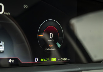 Подержанный автомобиль Voyah Free 2023 года (13 фото)