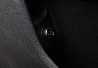 Подержанный автомобиль Cadillac XT4 2020 года (20 фото)