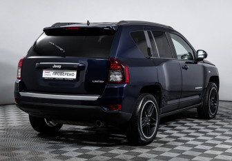 Подержанный автомобиль Jeep Compass 2013 года (5 фото)