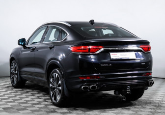 Подержанный автомобиль Geely Tugella 2022 года (7 фото)