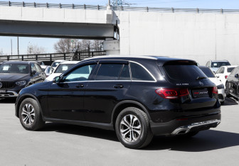 Подержанный автомобиль Mercedes-Benz GLC Coupe 2019 года (7 фото)