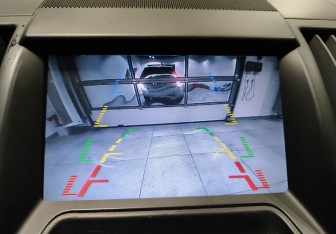 Подержанный автомобиль Land Rover Freelander 2011 года (18 фото)