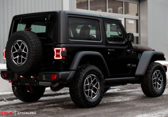 Новый Jeep Wrangler 2025 (3 фото)