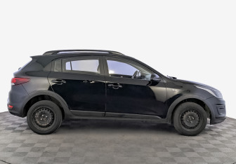 Подержанный автомобиль Kia Rio Hatchback 2020 года (4 фото)