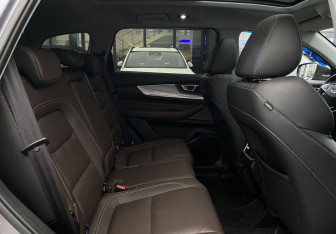 Подержанный автомобиль Chery Tiggo 8 Pro 2022 года (27 фото)