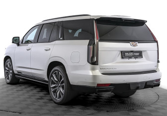 Подержанный автомобиль Cadillac Escalade Suv 2021 года (7 фото)
