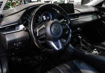 Подержанный автомобиль Mazda 6 Sedan 2021 года (12 фото)