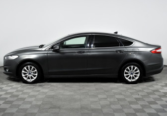 Подержанный автомобиль Ford Mondeo Sedan 2018 года (3 фото)