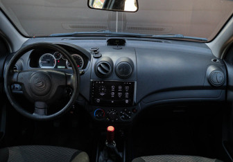 Подержанный автомобиль ЗАЗ Vida Hatchback 2012 года (9 фото)