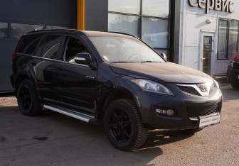 Подержанный автомобиль Great Wall Hover H5 2014 года (3 фото)