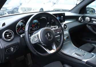 Подержанный автомобиль Mercedes-Benz GLC Coupe 2019 года (13 фото)