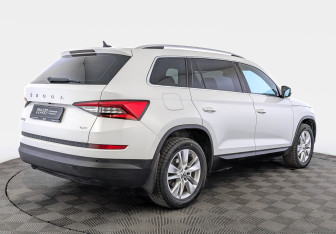Подержанный автомобиль Skoda Kodiaq 2021 года (5 фото)