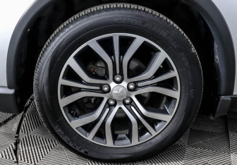 Подержанный автомобиль Mitsubishi Outlander 2016 года (6 фото)