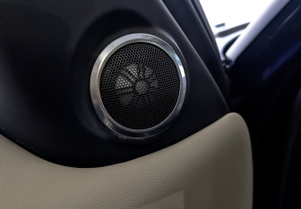 Подержанный автомобиль Land Rover Range Rover Sport 2021 года (30 фото)