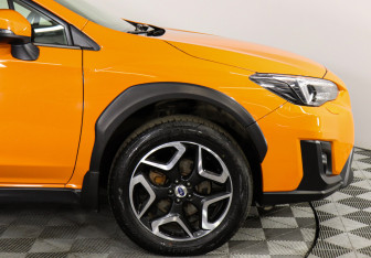 Подержанный автомобиль Subaru XV 2018 года (14 фото)