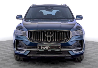 Подержанный автомобиль Geely Monjaro 2024 года (2 фото)