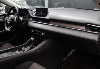 Подержанный автомобиль Mazda 6 Sedan 2019 года (9 фото)