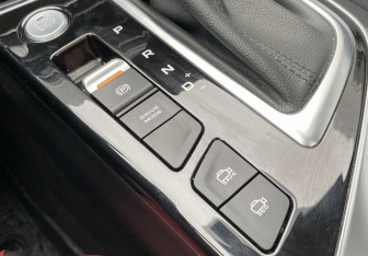 Подержанный автомобиль Changan Eado Plus 2023 года (18 фото)