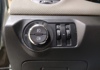 Подержанный автомобиль Chevrolet Cruze Sedan 2013 года (18 фото)