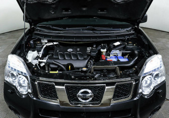 Подержанный автомобиль Nissan X-Trail 2014 года (7 фото)