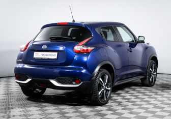 Подержанный автомобиль Nissan Juke 2017 года (5 фото)