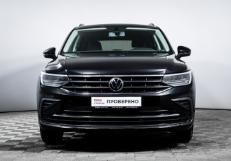 Подержанный автомобиль Volkswagen Tiguan 2021 года (2 фото)