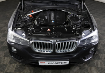 Подержанный автомобиль BMW X4 2015 года (9 фото)