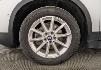 Подержанный автомобиль BMW X2 2019 года (12 фото)