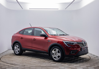 Подержанный автомобиль Renault Arkana 2020 года (3 фото)