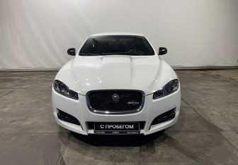 Подержанный автомобиль Jaguar XF Sedan 2014 года (2 фото)