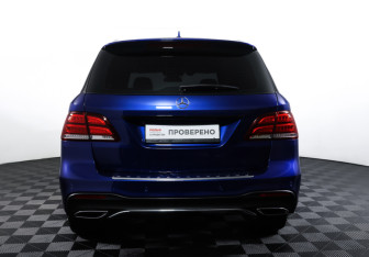 Подержанный автомобиль Mercedes-Benz GLE 2017 года (6 фото)