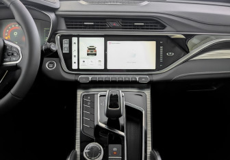 Подержанный автомобиль Belgee X70 2024 года (7 фото)