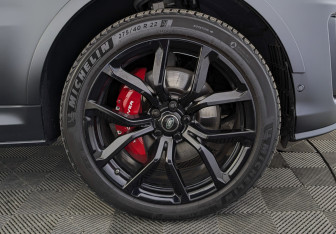 Подержанный автомобиль Land Rover Range Rover Sport 2020 года (12 фото)