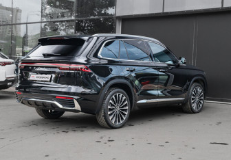 Подержанный автомобиль Geely Monjaro 2025 года (4 фото)