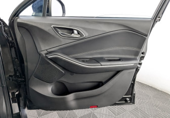 Подержанный автомобиль Москвич 3 2023 года (24 фото)