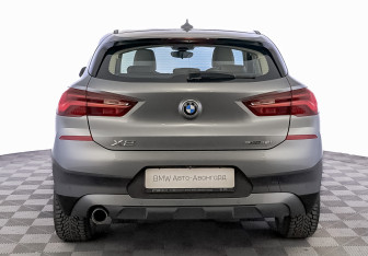 Подержанный автомобиль BMW X2 2021 года (6 фото)